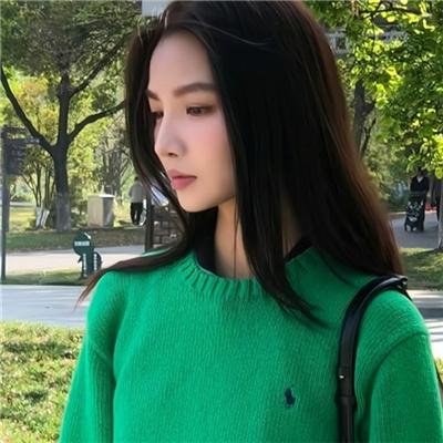 性感女巨人
